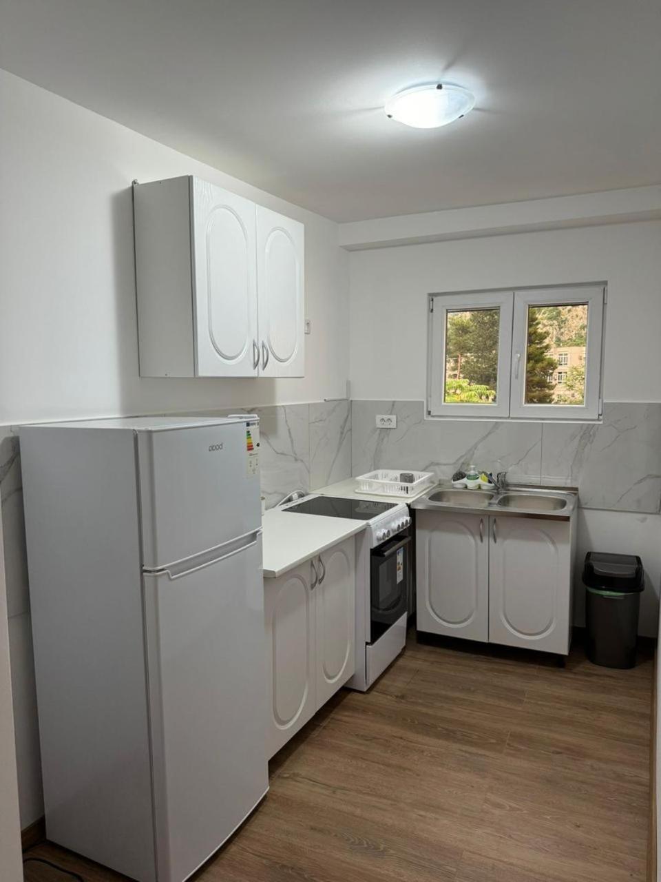 Dada Apartment